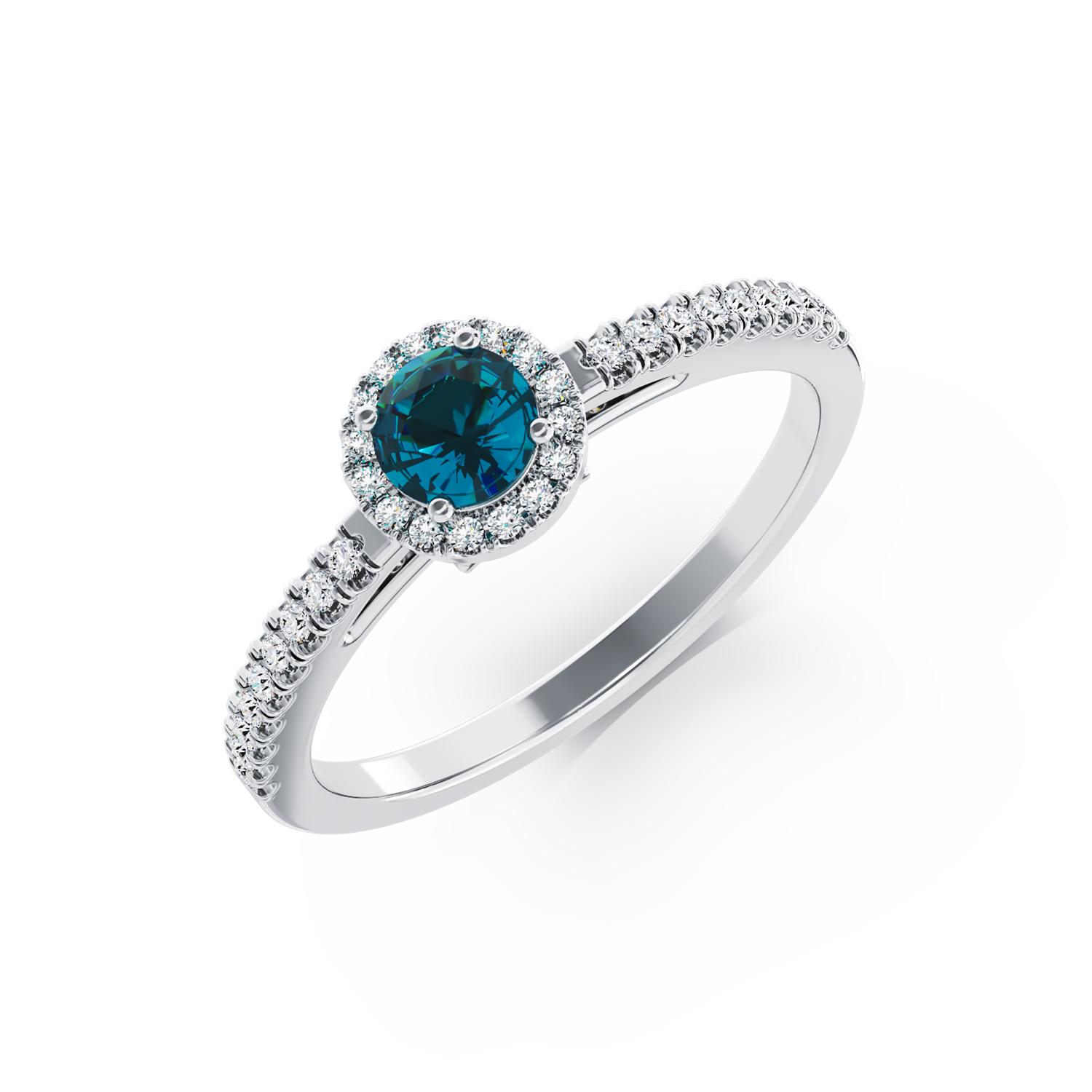 18 karátos fehérarany eljegyzési gyűrű 0.22 karátos kék gyémánttal és 0.18 karátos tiszta gyémántokkal